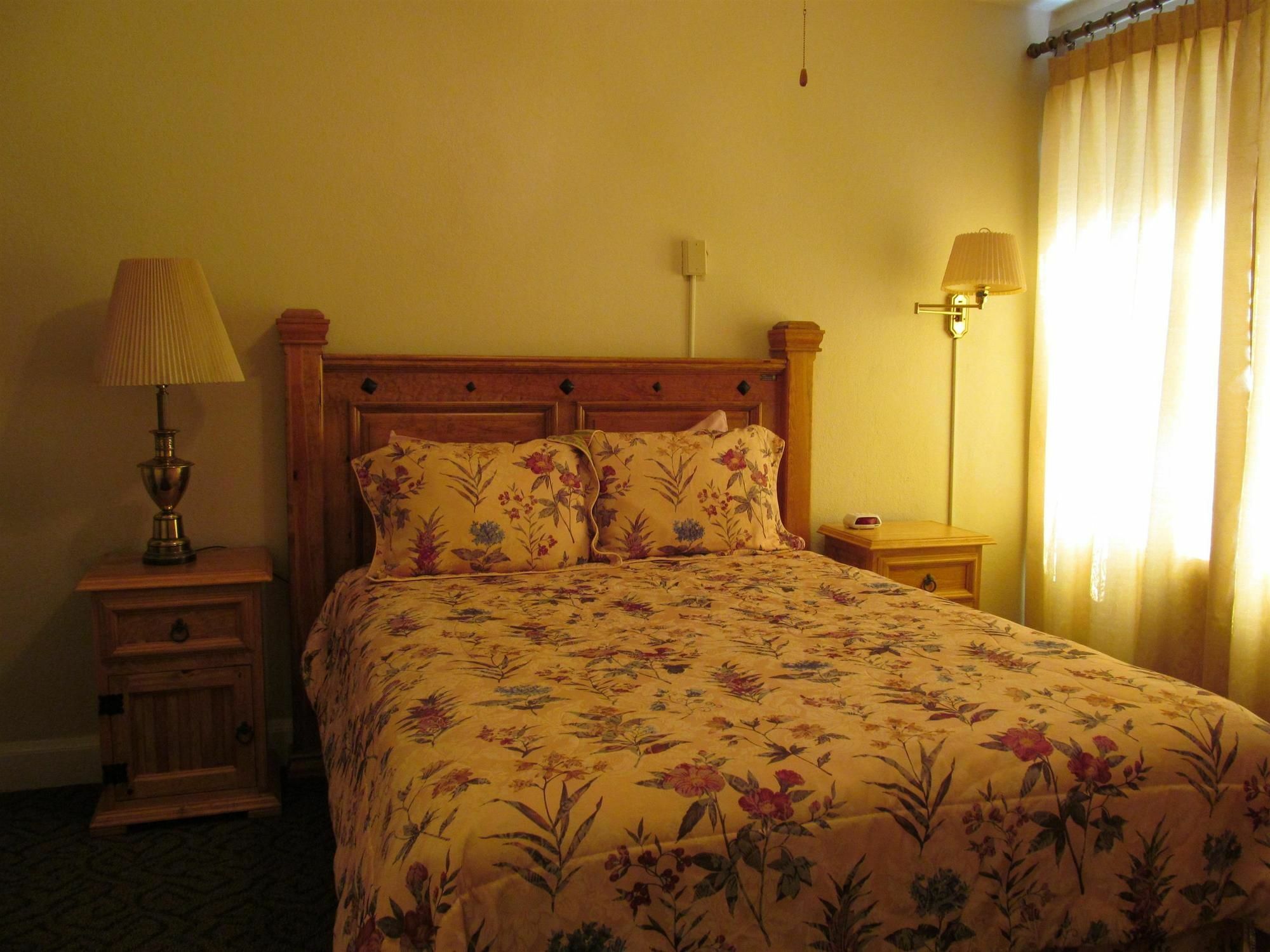 Monte Vista Monte Villa Hotel מראה חיצוני תמונה